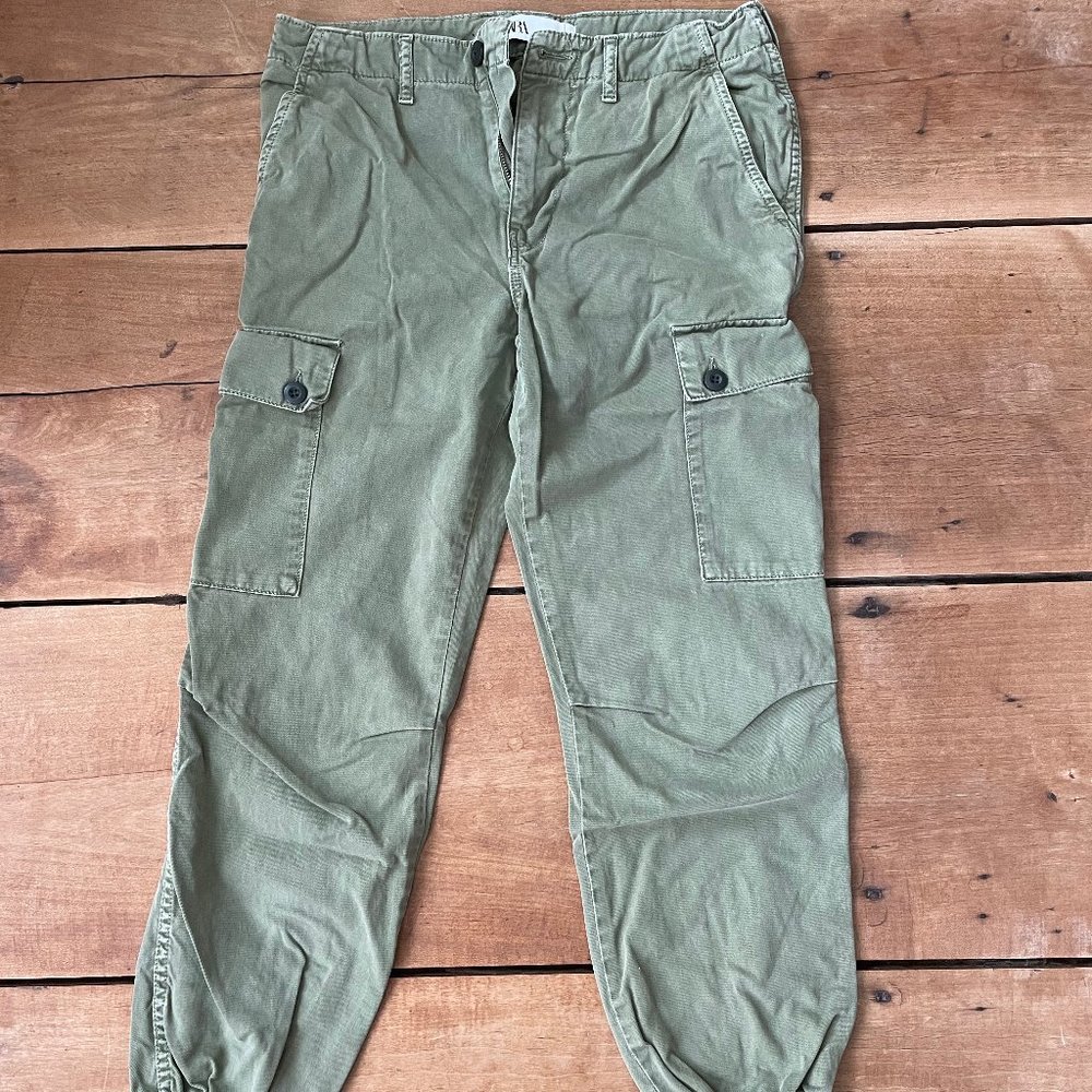 green cargo pants